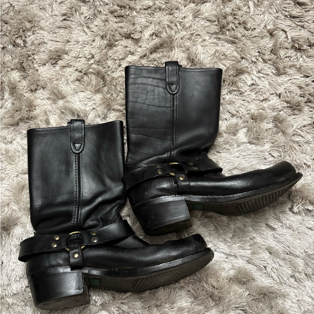 Black Leather Boots